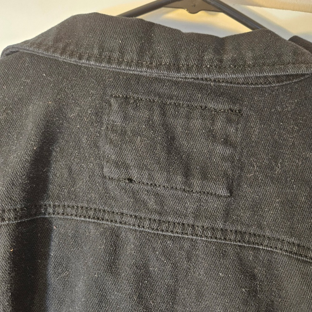 Forever 21 Plus Size Black Denim Trucker Jacket Womens 1X Button Up Outerwear - Picture 6 of 10